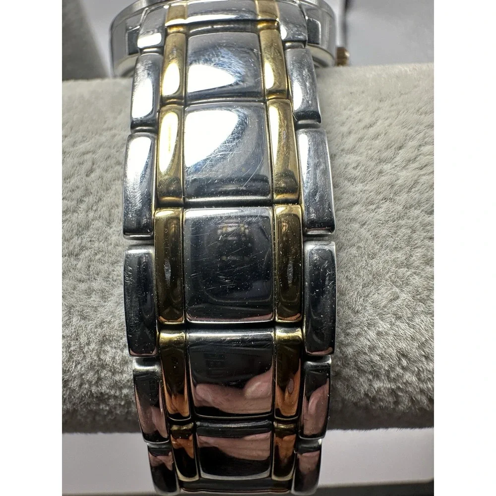 Michael Kors MK3539 Nini Silver Dial Two Tone New Battery 35MM 7